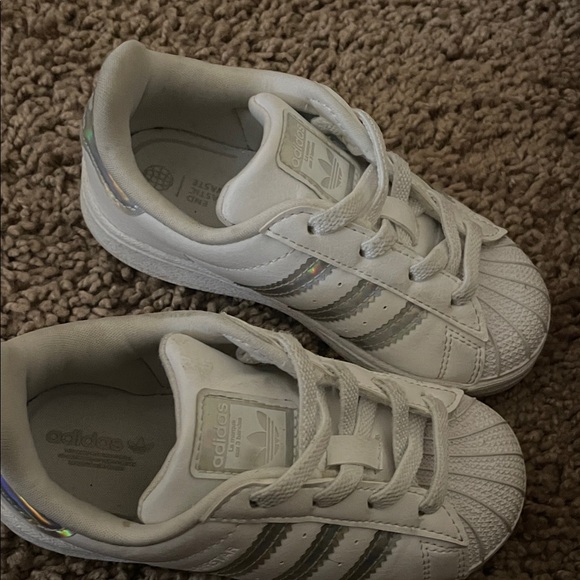 Adidas Superstar Kids - Picture 2 of 2